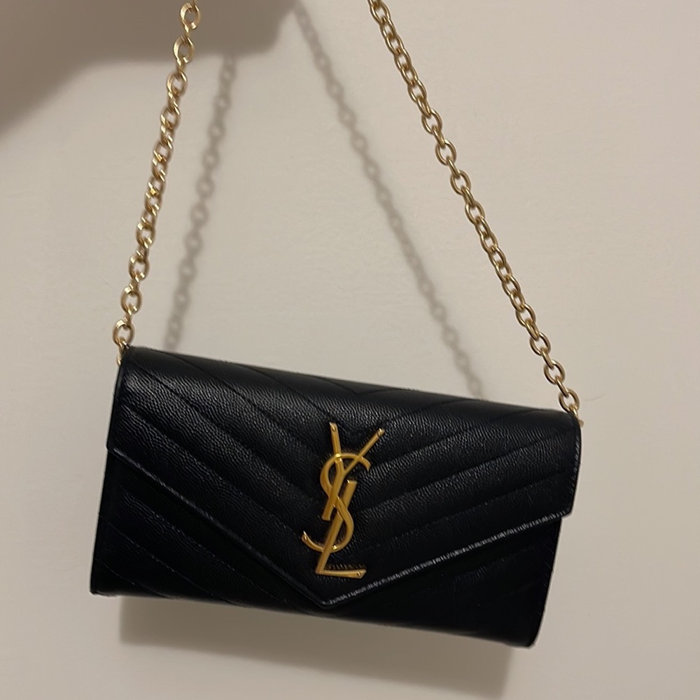 YSL MATELASSÉ LARGE FLAP WALLET. Black. Very gently used.